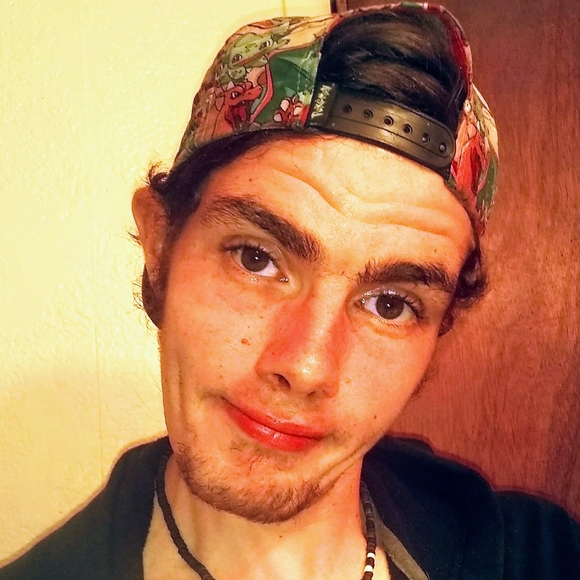 Meet your Posher, Chris - Picture 1 of 1